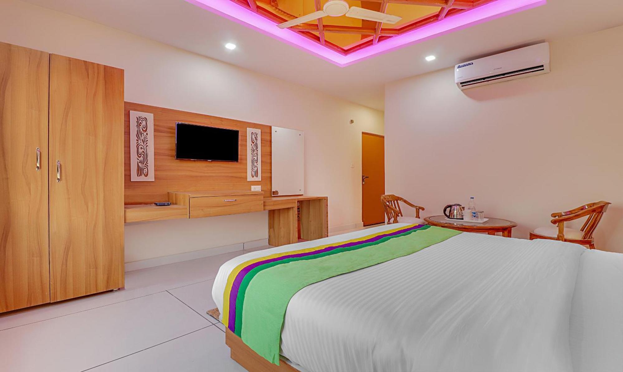Hotel Treebo Tropical Roots, Bhupatwala Haridwār Esterno foto